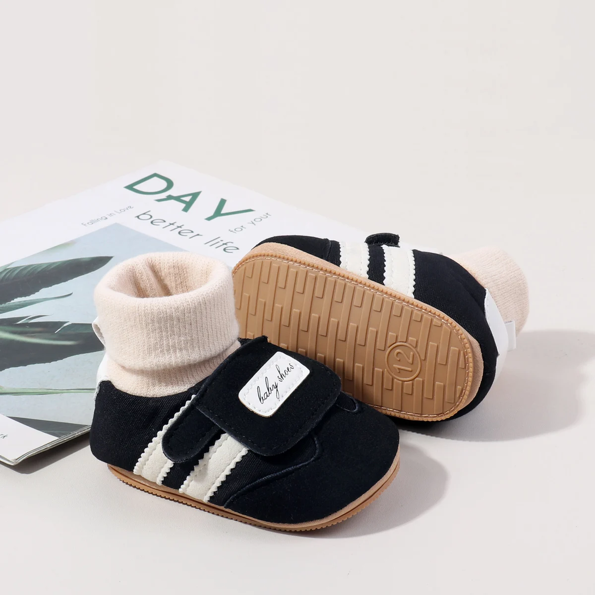 الشتاء طفل الفتيات والفتيان أزياء الكرتون التطريز عدم الانزلاق أحذية الشتاء عالية الجودة الوليد الرضع طفل عارضة الأحذية