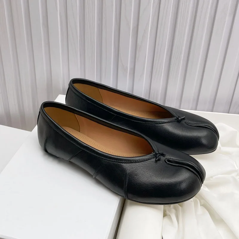 

High Quality Flat Ballet Slippers Split Toe Shoes Genuine Leather Pig Hoof New Fashion Sheepskin Insoles Casual Shoes