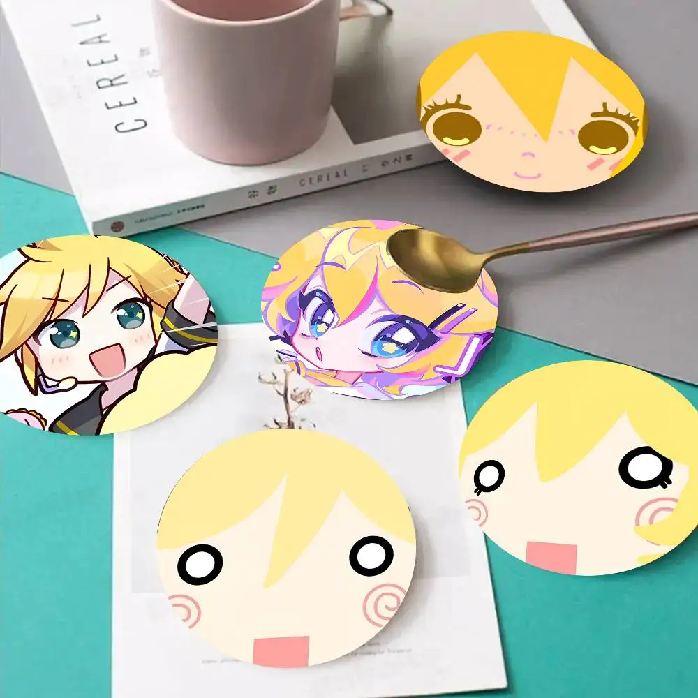1pc Cute Chibi K-Kagamine L-Len Wooden Coaster Colour Printing Cup Mat Home Desk Decoration Gifts