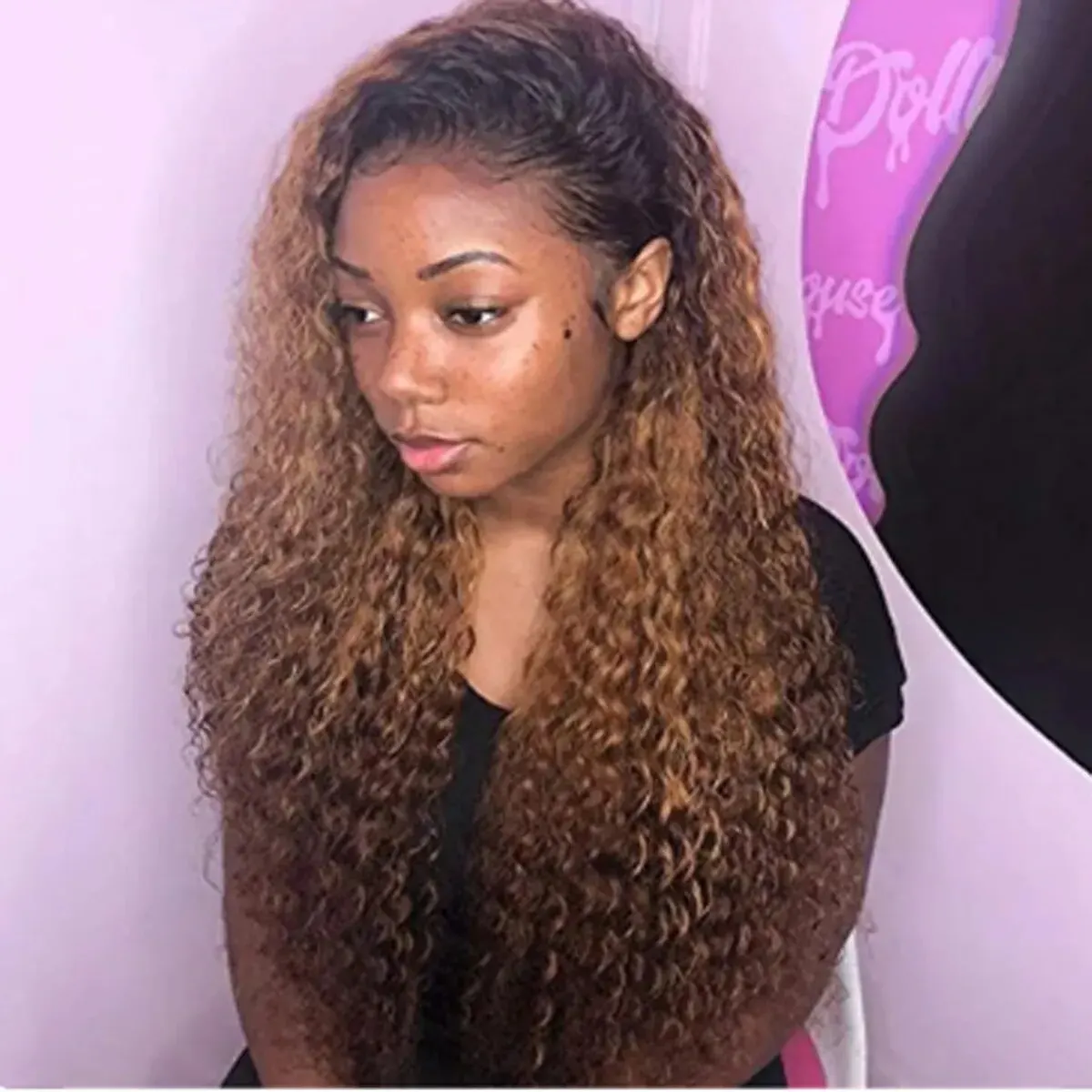 Kinky Curly Sintético Lace Front Wig, Natural Ombre, Cosplay de Alta Temperatura, Glueless Diário, Macio, 26 Longo, 180 Densidade, 1B Brown, 26