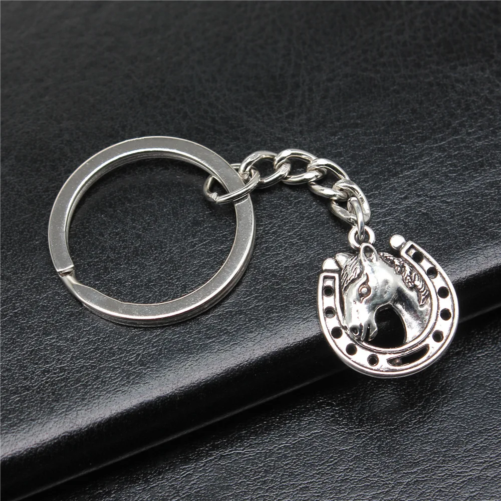 Souvenirs Gift DIY Metal Keychain Holder Antique Silver Color 21x19mm Horseshoe Horse Pendant Keyring