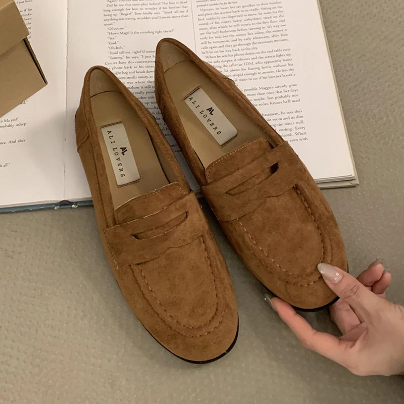 

Женские лоферы, повседневные замшевые модельные туфли на каблуке, модная весенняя спортивная обувь 2026, прогулочная новинка, уютная обувь Zapatillas De Mujer