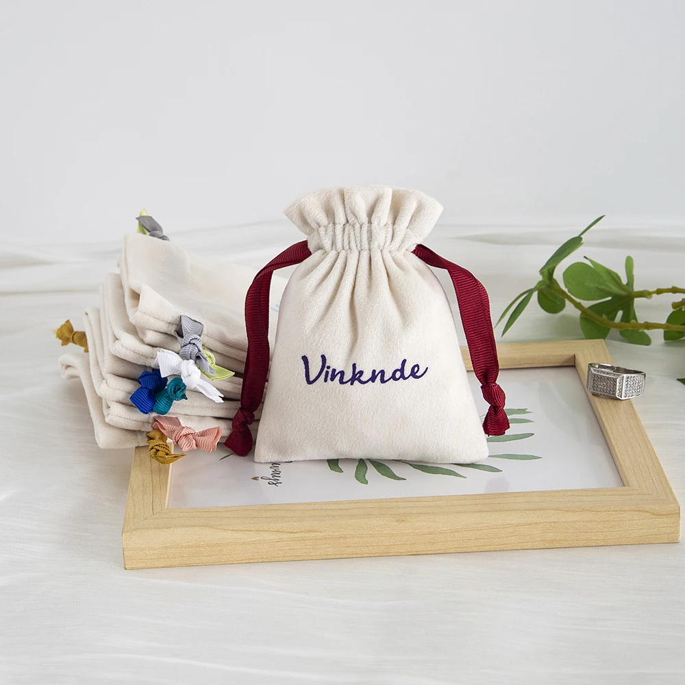 Сумка на шнурке с принтом логотипа на заказ, маленькая сумка для ювелирных изделий на заказ, подарочная бархатная сумка, сумки для упаковки ювелирных изделий, кольца, сувениры для свадебной вечеринки