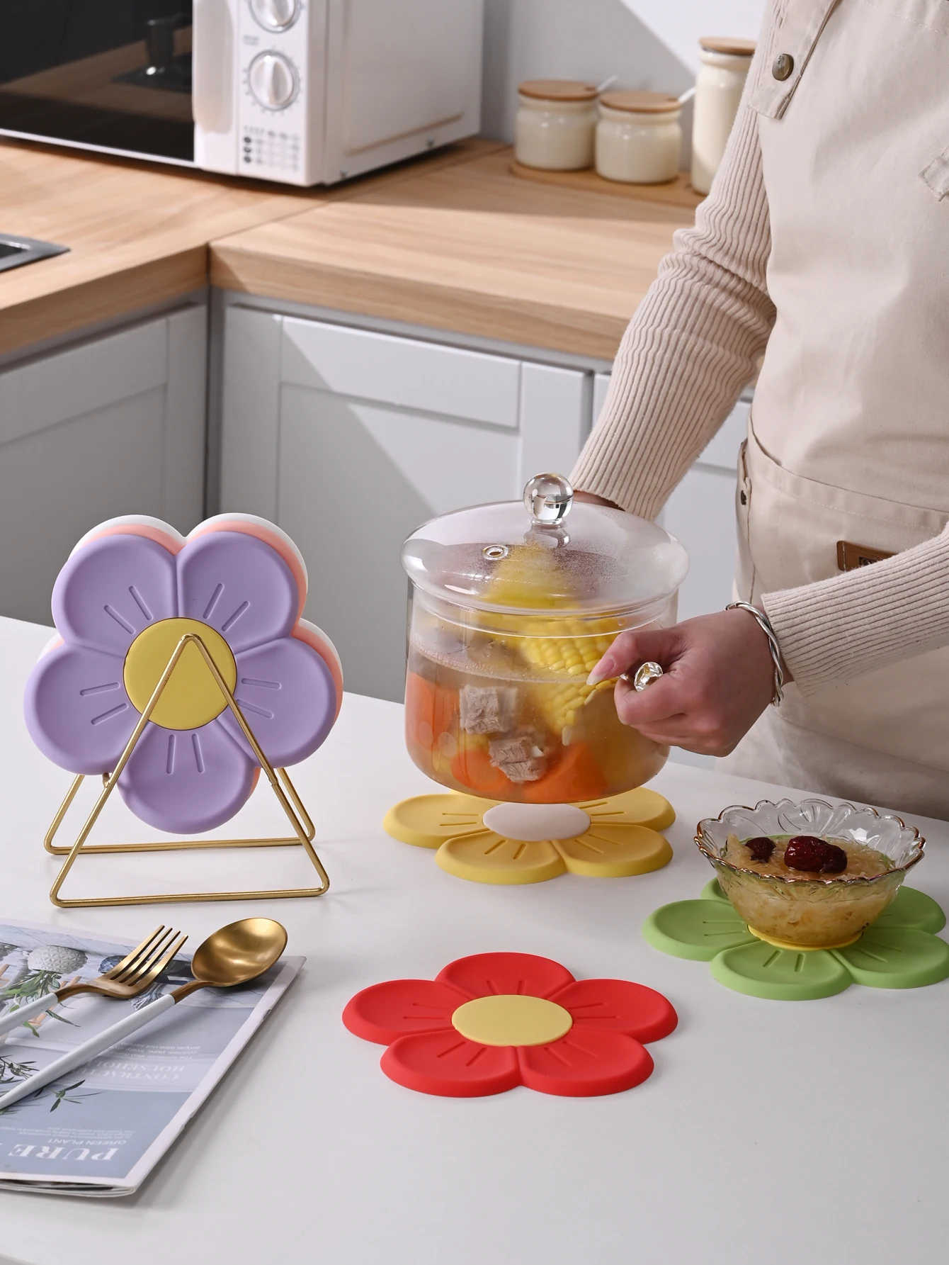 1pc Color Trivet Mat - Non-Slip & Heat Resistant Hot Pads For Kitchen Countertop - Perfect Trivet For Hot Dishes - Modern Design