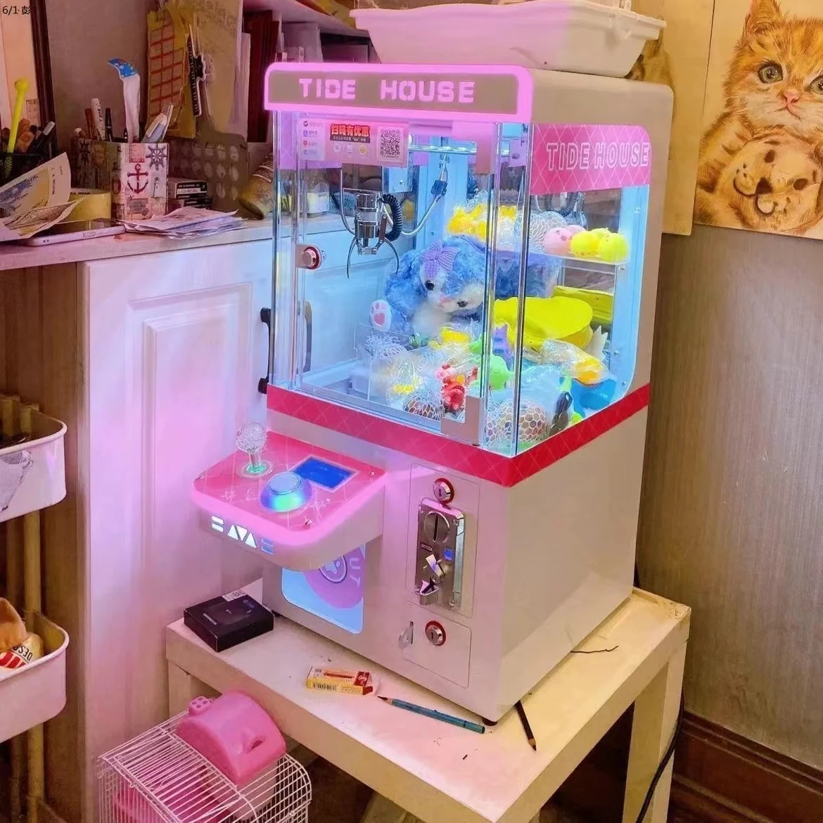 Factory Wholesale Coin Operated Small Candy Arcade Game Machine Cheap Mini Plush Toy Gift Crane Claw With Bill Acceptor For Kids