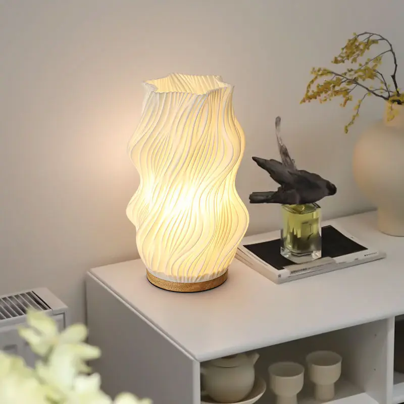 Flower Vase Table Lamp ins Cream Style Creative Atmosphere Light USB Rechargeable Bedside Night Light Desktop Decoration