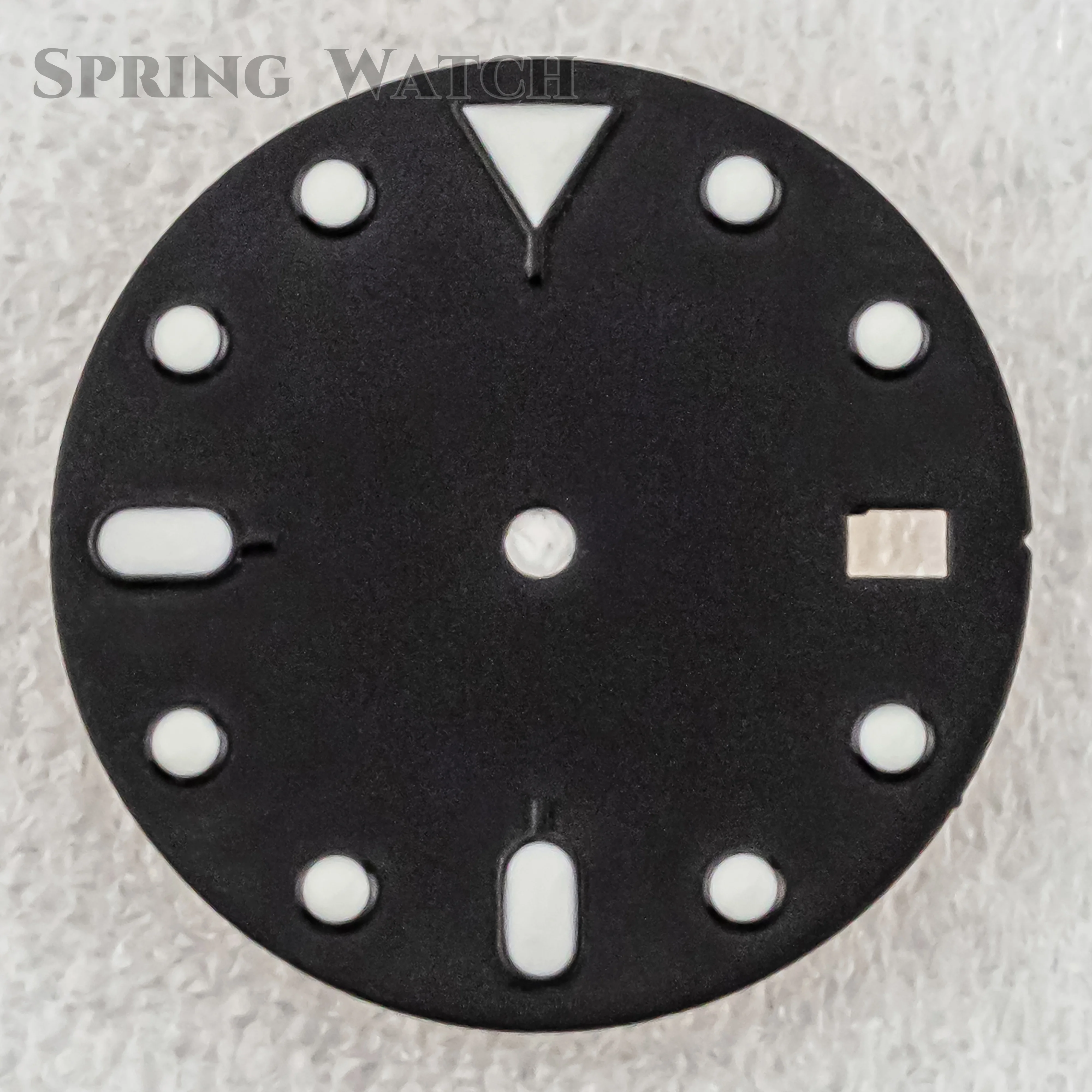 High Quality 28.5mm Watch Dial NH35 With Green Luminous For Crown At 3/3.8 Clock NH35 Movement Mod Accessories Parts