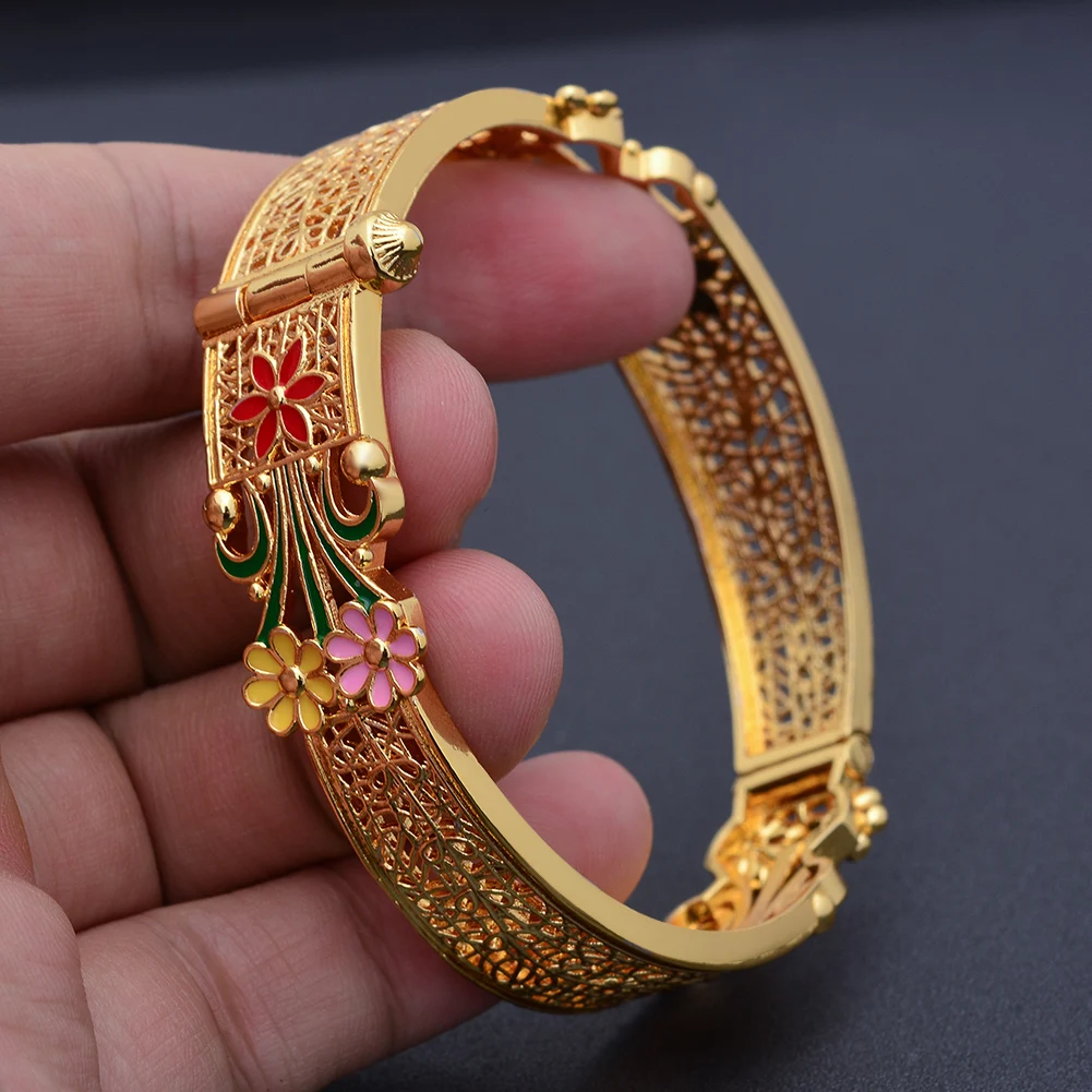 

1Pcs Dubai Bangles Tow Color Bangles For Women jewelry 18K gold color Bangles for women fashion Luxurious Fashion Heavy Bracelet