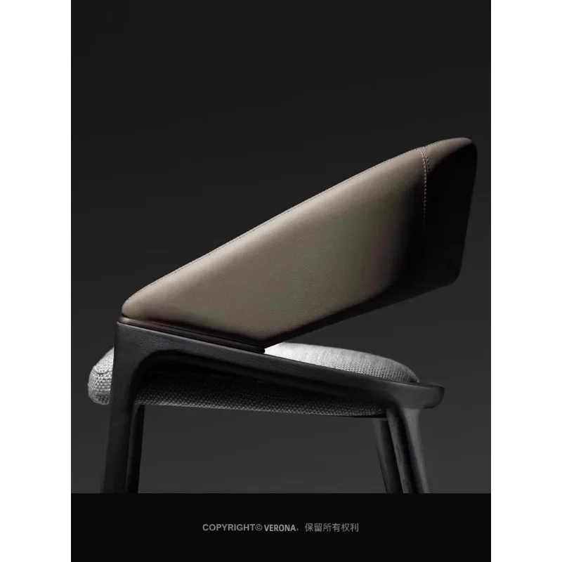 Elegante silla De Comedor italiana De madera maciza con respaldo, diseño minimalista para hogares y restaurantes modernos Sillas De Comedor