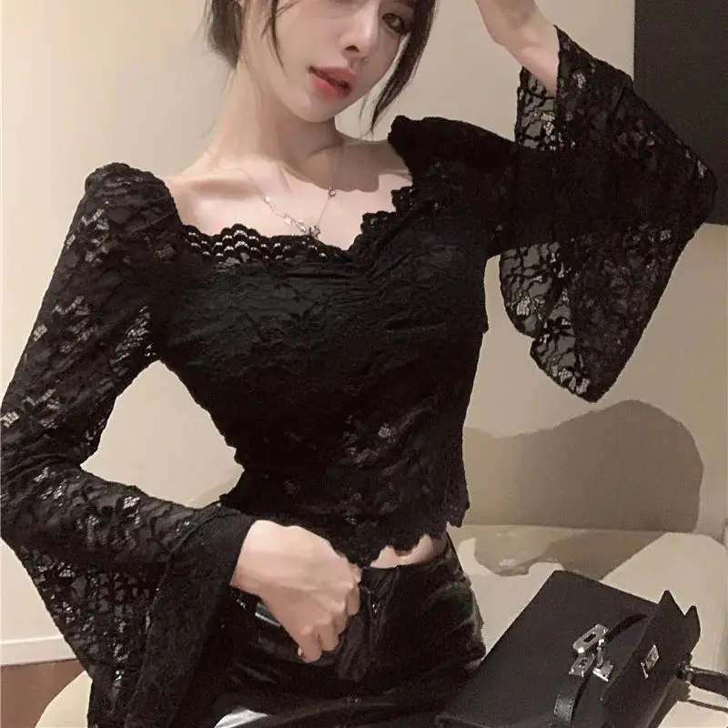 Lace shirt with chest pads and trumpet sleeves 2024 autumn exposed collarbone French style slim fit short tops for women