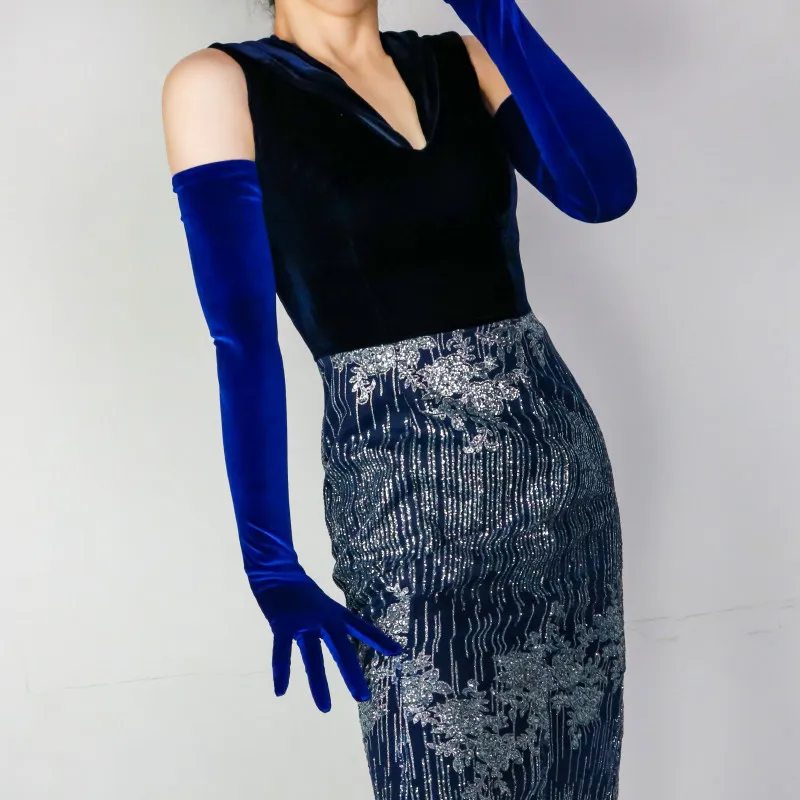 70 cm lange Samthandschuhe für Damen, elastischer Velours, Flanell, hautfreundlich, thermisch, elegante Armstulpen, sexy Vintage-Mode, 1920er Abendmode – Detail 6