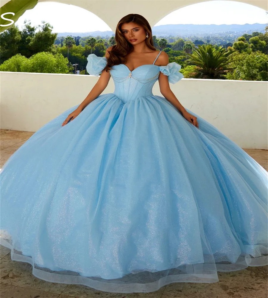 Light Blue Vestidos…