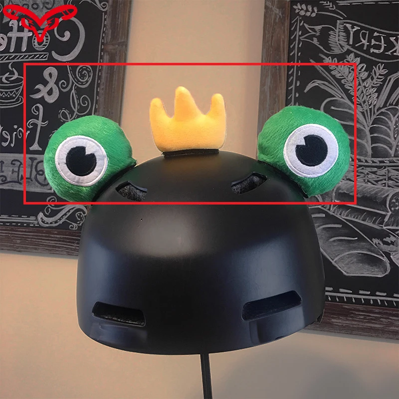 

Cute Cartoon Detachable Helmet Decoration Frog Prince Eyes Helmet Electric Car Motorcycle Decoration capacete de moto