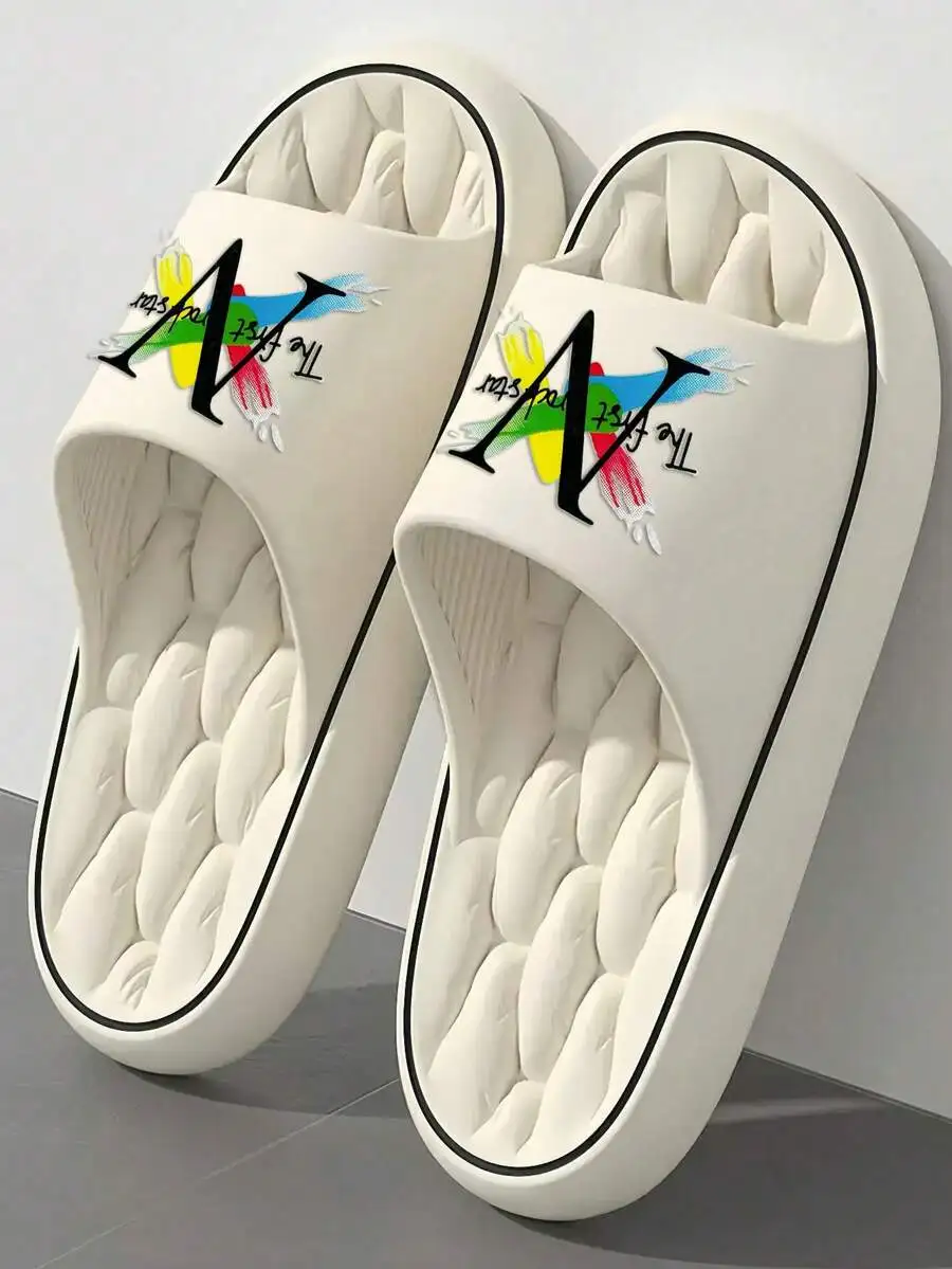 

Новые модные стильные мужские тапочки из материала EVA с открытым носком, мягкой подошвой, дышащие и удобные для дома.