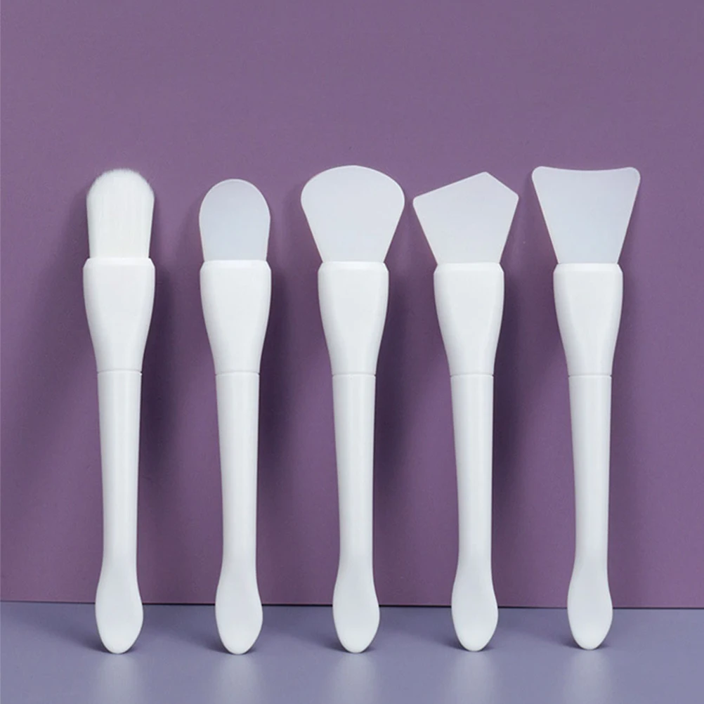 

4Pcs Facial Mask Brush Applicator Soft Flexible Bristles Easy to Use for Eyes Nose Eyebrow Facial Mask Applicator