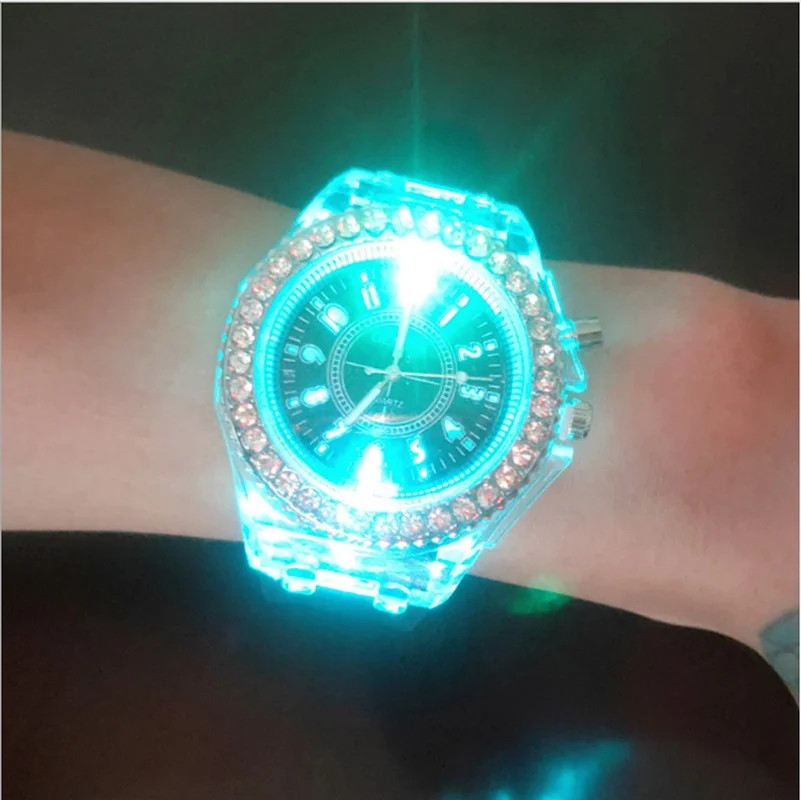 Fashion LED Sport Watches Geneva Luminous Women Quartz Watch Ladies Women Silicone Wristwatches Glowing Relojes Mujer 8 Colors