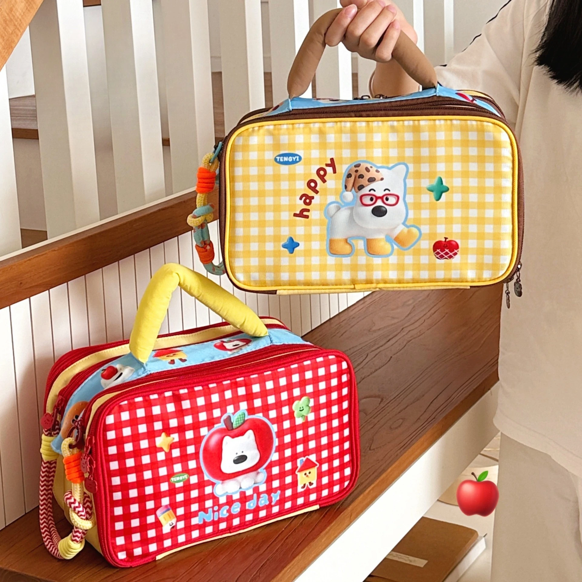 Kawaii Grid Pattern Cartoon Puppy Print Cosmetic Bag,Large Capacity Travel Organizer Portable Handheld Toiletry Bag