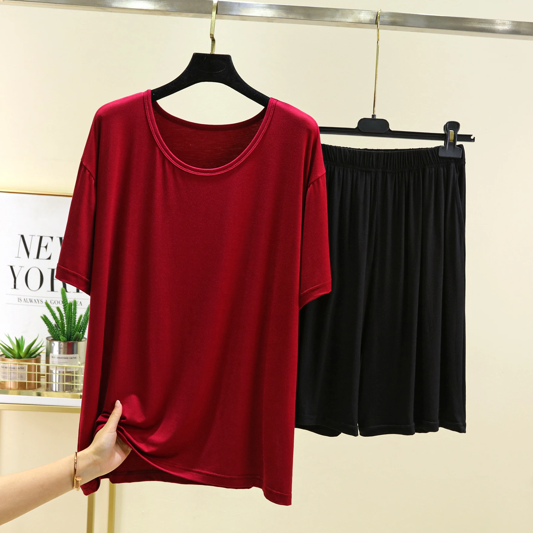 Wine red
