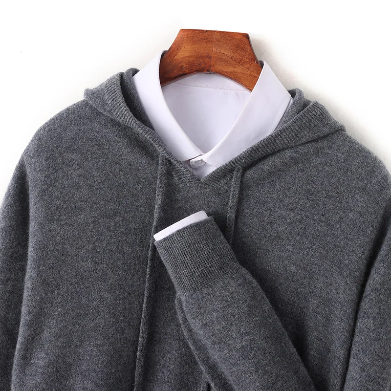 Maglione invernale in cashmere senza cuciture Pullover con cappuccio da uomo Maglione lavorato a maglia in lana merino 100% Casual Prima linea pronto da indossare Abbigliamento