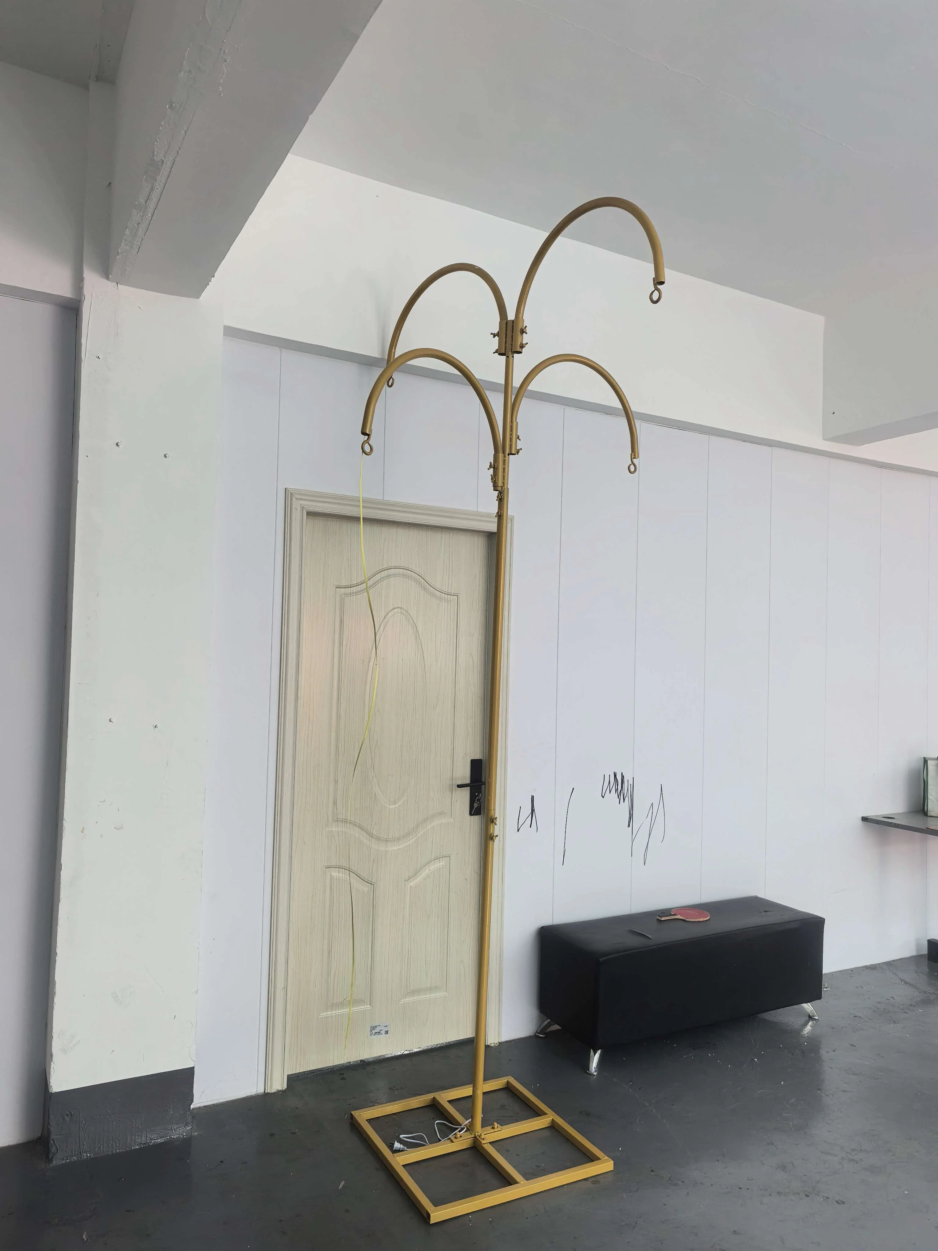 2 Stück 4-Kopf-Design-Vorhangständer, geeignet für Hochzeits- und Eventdekoration – Detail 7