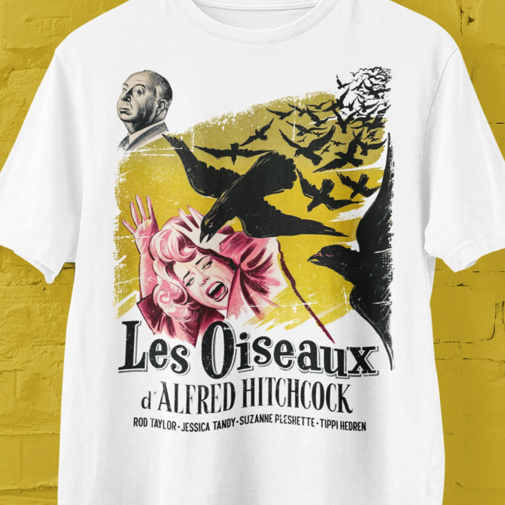 The Birds T Shirt Les Oiseaux French Movie Poster Alfred Hitchcock Lovers Fan Favorite