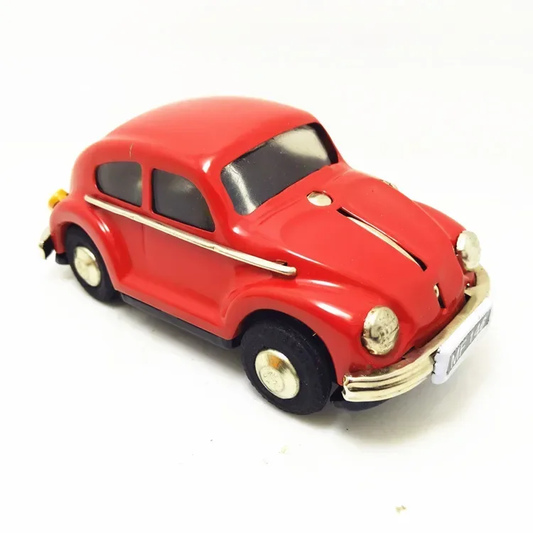 [Divertente] collezione per adulti Retro Wind up toy Metal Tin The Beetle car giocattolo meccanico orologio giocattolo figure modello regalo per bambini