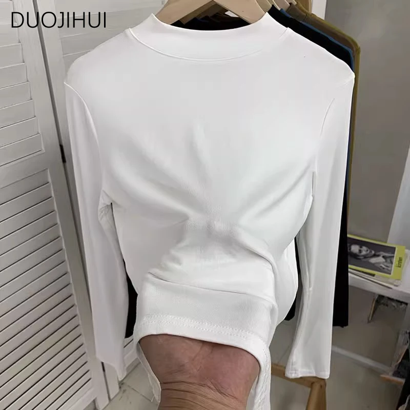 DUOJIHUI grigio scuro Basic Half High Neck Slim t-shirt femminili primavera Chicly tinta unita moda manica lunga semplici t-shirt da donna