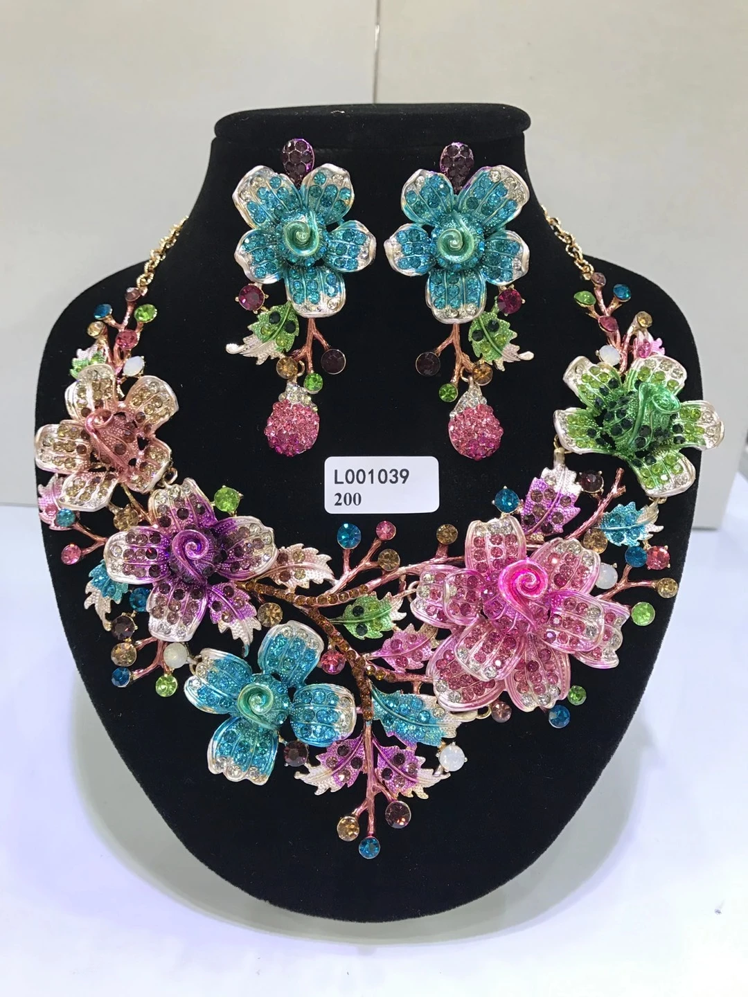 Luxury Dubai Wedding Jewelry Sets Multiple Colors Fashion Women  Crystal Rhinestone Brides Flower Shape Necklace & Earring Sets