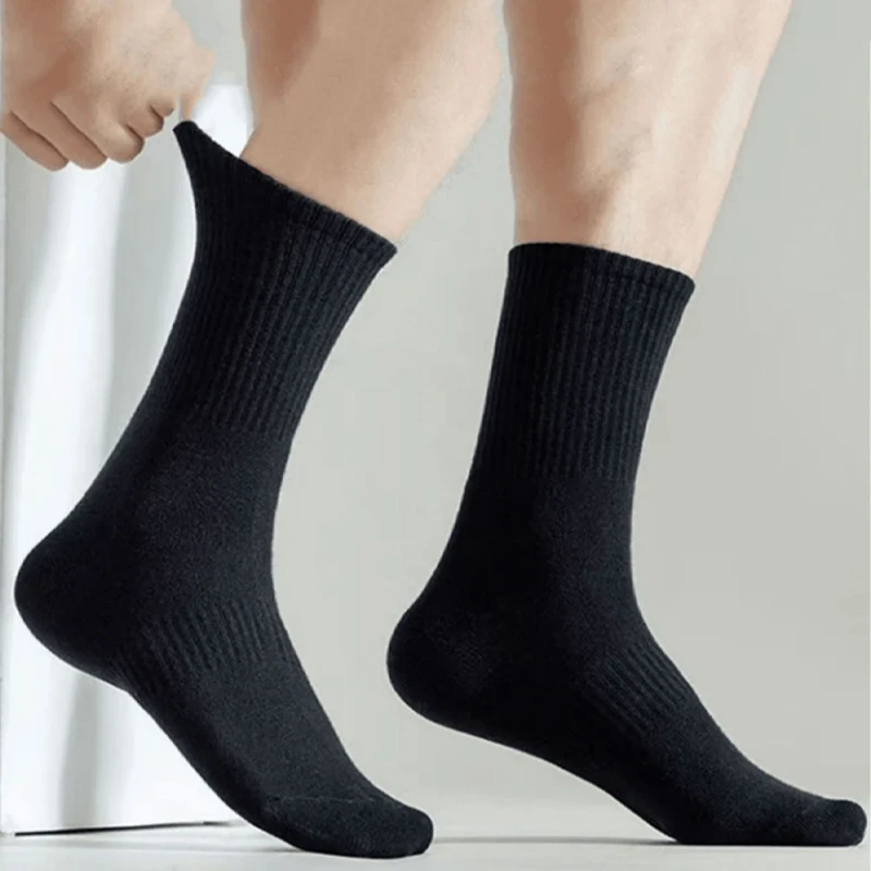 5/10 pairs of neutral pure black men's favorite round neck socks dirt resistant breathable comfortable all season sports socks