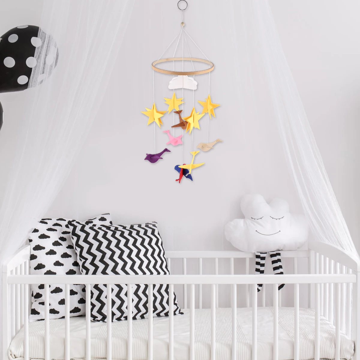 1pc Premium Ciondolo appeso Durevole 3D Carillon di vento Fascino Feltro Ornamento Decorazione della parete della camera dei bambini Leggero portatile Regalo per bambini