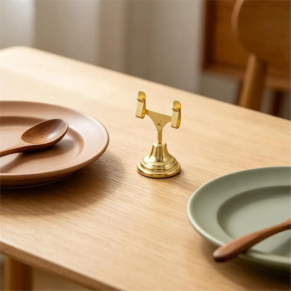 4PCS Gold Metal Table Number Card Holder Set, 4pcs U-Shape Place Card Stand with Thick Weighted Base