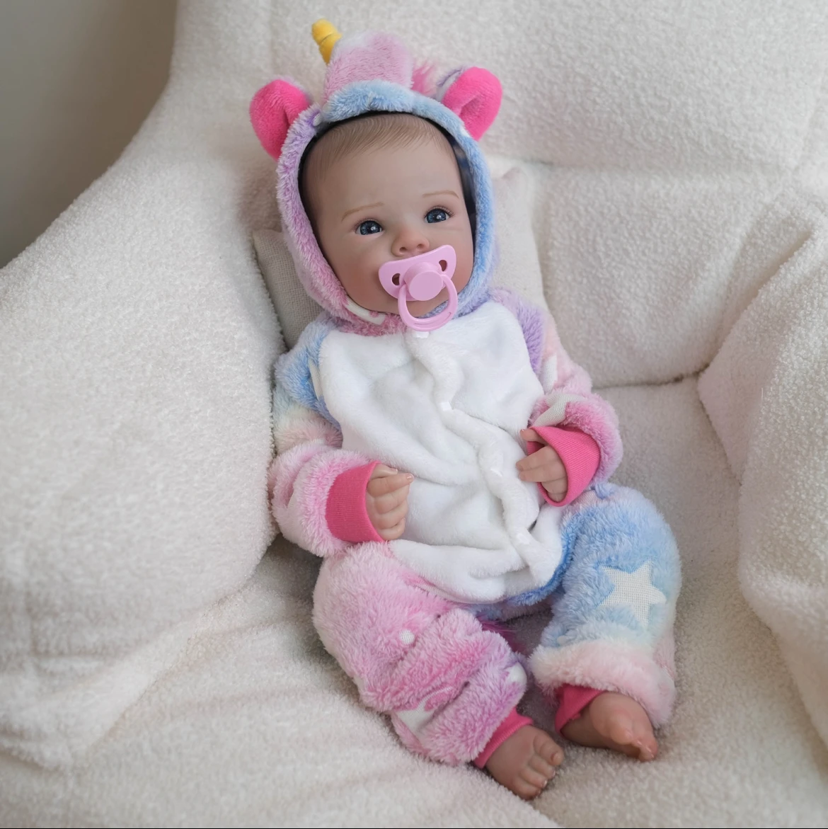 

48cm Cute Reborn Doll Bettie: Looks Like Newborn! Soft Skin, Visible Veins. Kids' Perfect Toy & Loving Companion.