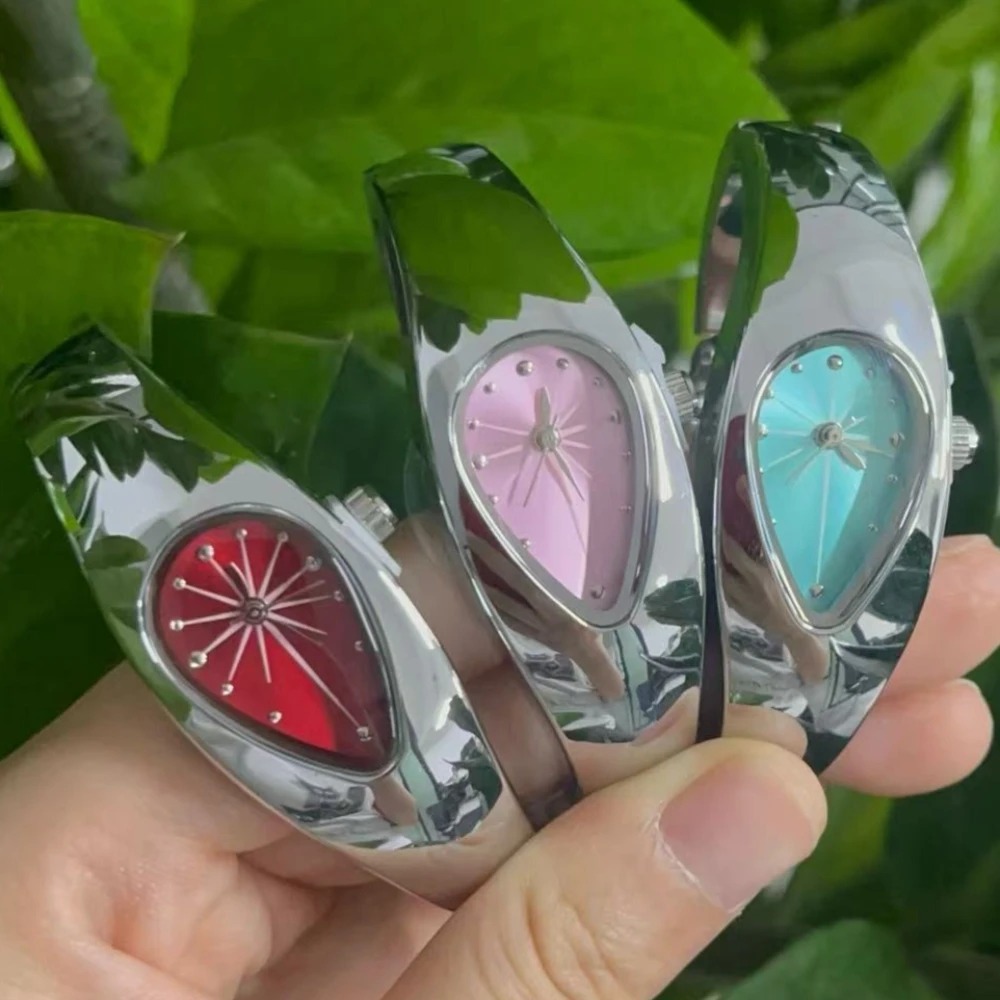 

Creative Quartz Watch Men Women Y2k Dpecial Blade Water Drop Vintage Blade Design High Quality Steel Unique Bracelet Men Watch