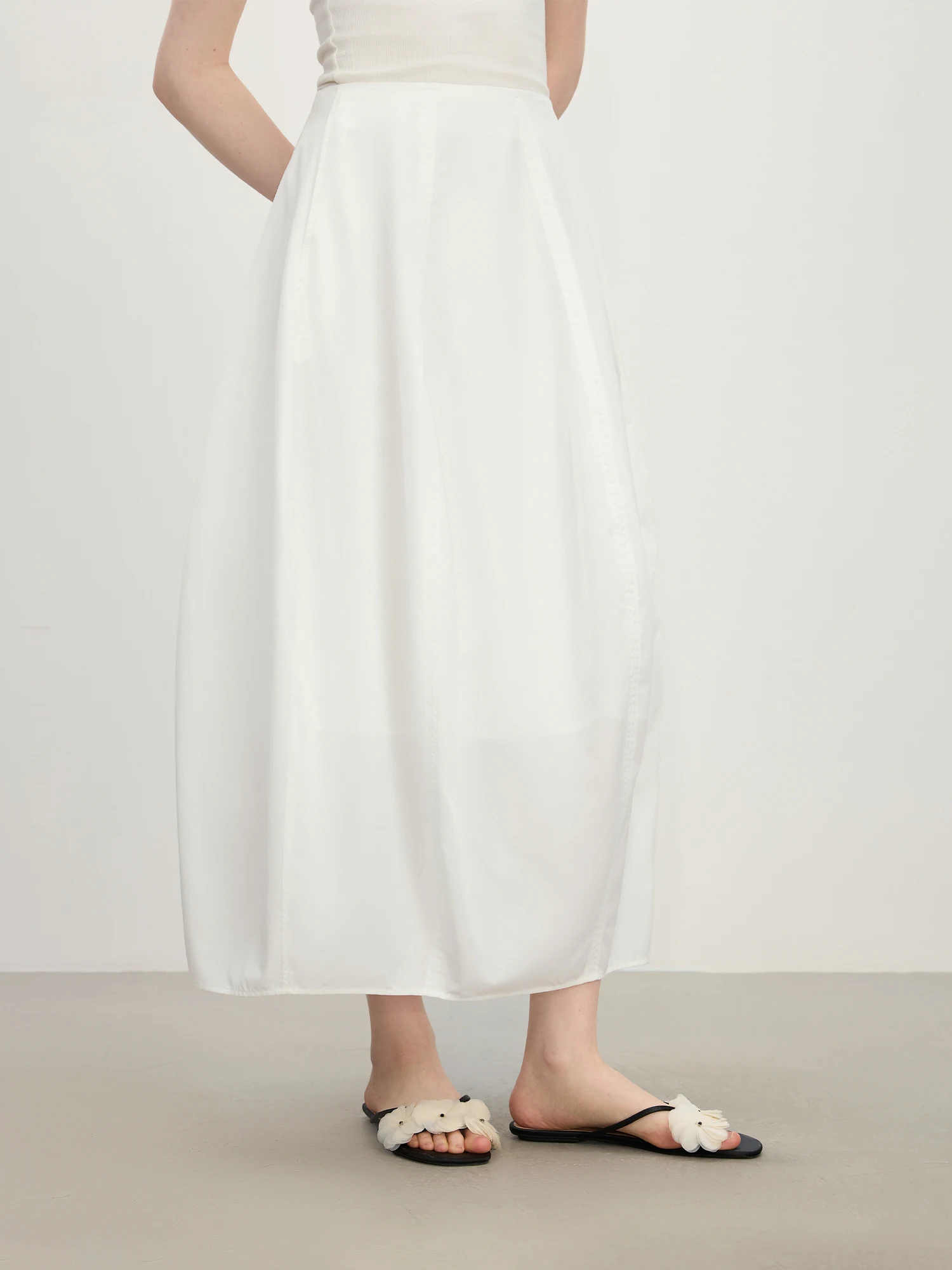 FSLE Elegant Commuting Style Flower Bud Skirt for Women Summer 2025 New Arrival with Attached Waistband Anti-Wrinkle 25FS12515