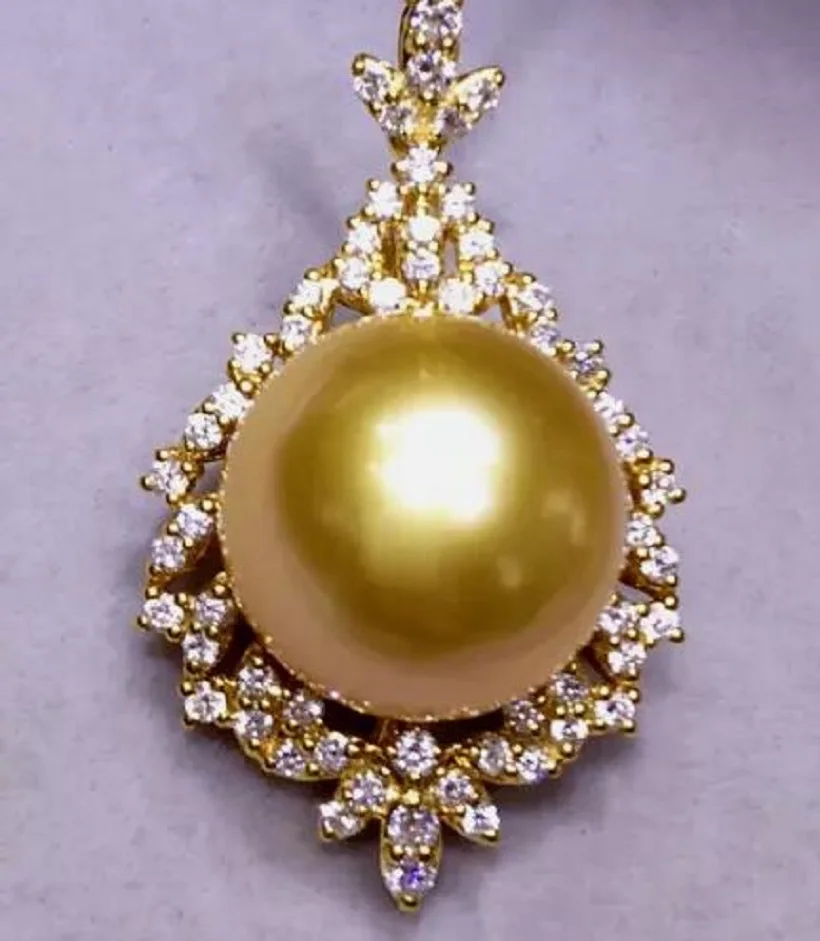 

Gorgeous giant AAAA 12-13mm Nanhai gold pearl pendant necklace