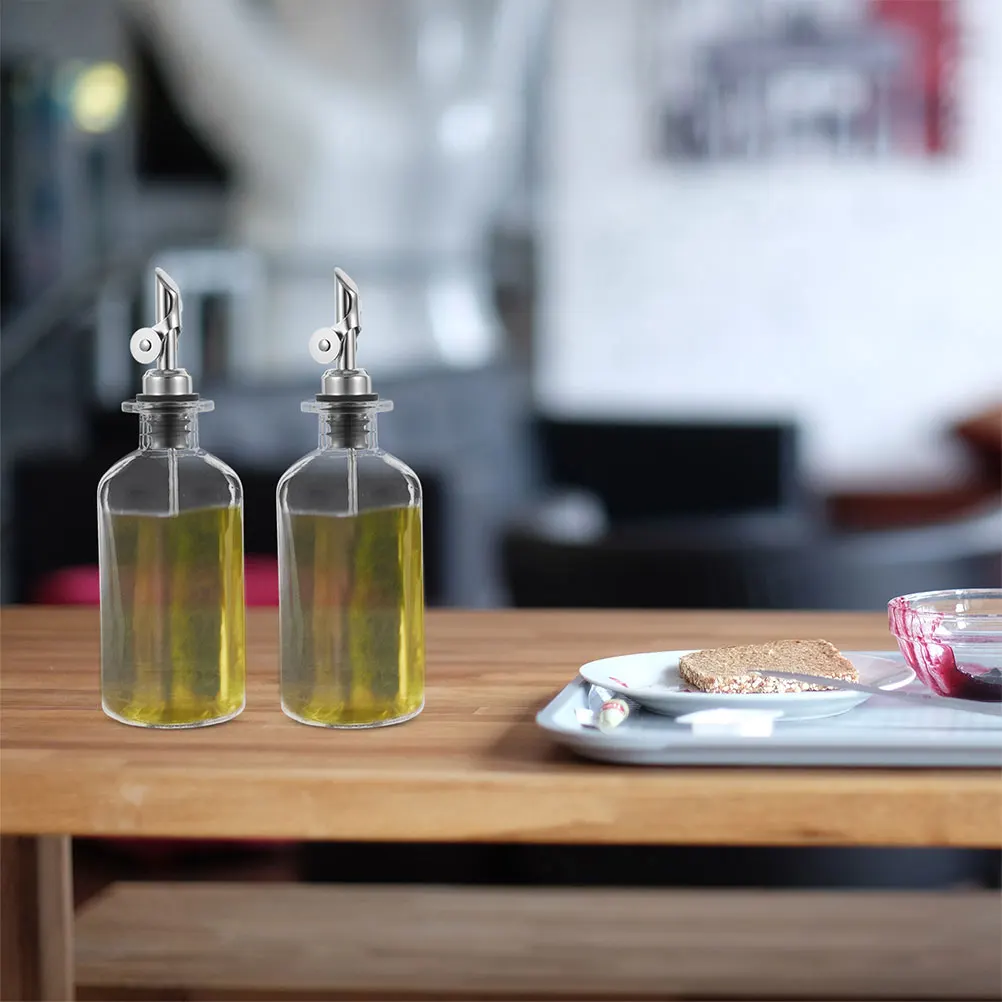 

2Pcs Elegant Glass Oil Dispenser Anti Leak Spout Cooking Olive Vinegar Kitchen Seasoning Holder Oil Glass Bottle