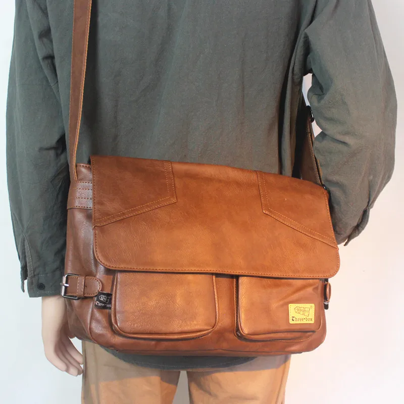 Retro Messenger Bag Large Fashionable Unisex Crossbody Bag College Style Student Slant Bag Men's Bag Trendy Single Shoulder Bag