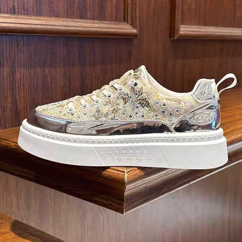 

2026 Hot Selling Diamond Plated Men's Board Shoes Height Increasing Fashionable Men's Sports Shoes Comfortable Couple Walking Sh