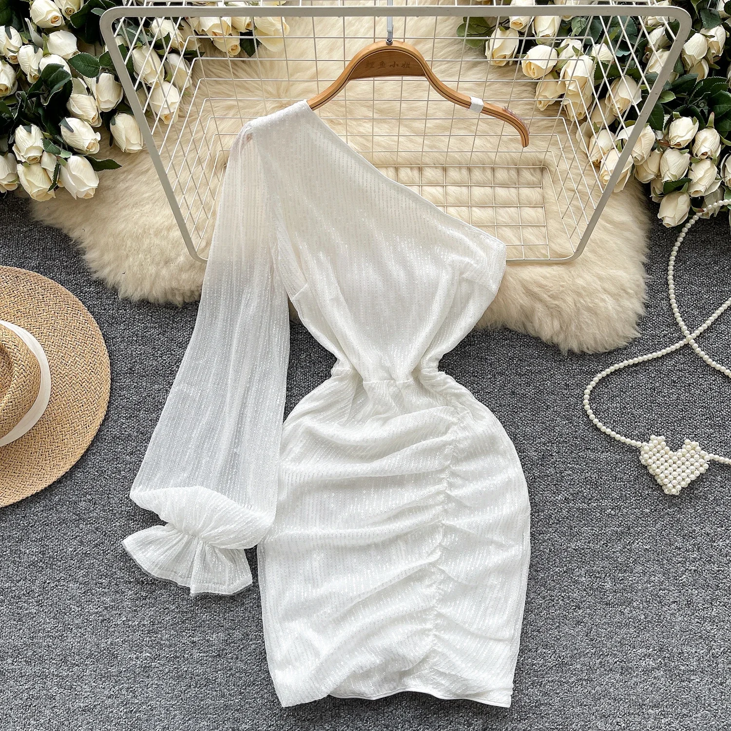 Robe Courte Plissée à Paillettes pour Femme, Élégante, Chic, à Manches Simples, Sexy, Diagonale, Vêtement de Soirée