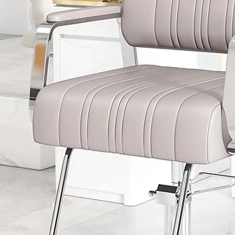 Ästhetischer einfacher Friseurstuhl, luxuriöser, trendiger, personalisierter, moderner Friseurstuhl, bequemer Salon-Kapperstoel-Haarmöbel
