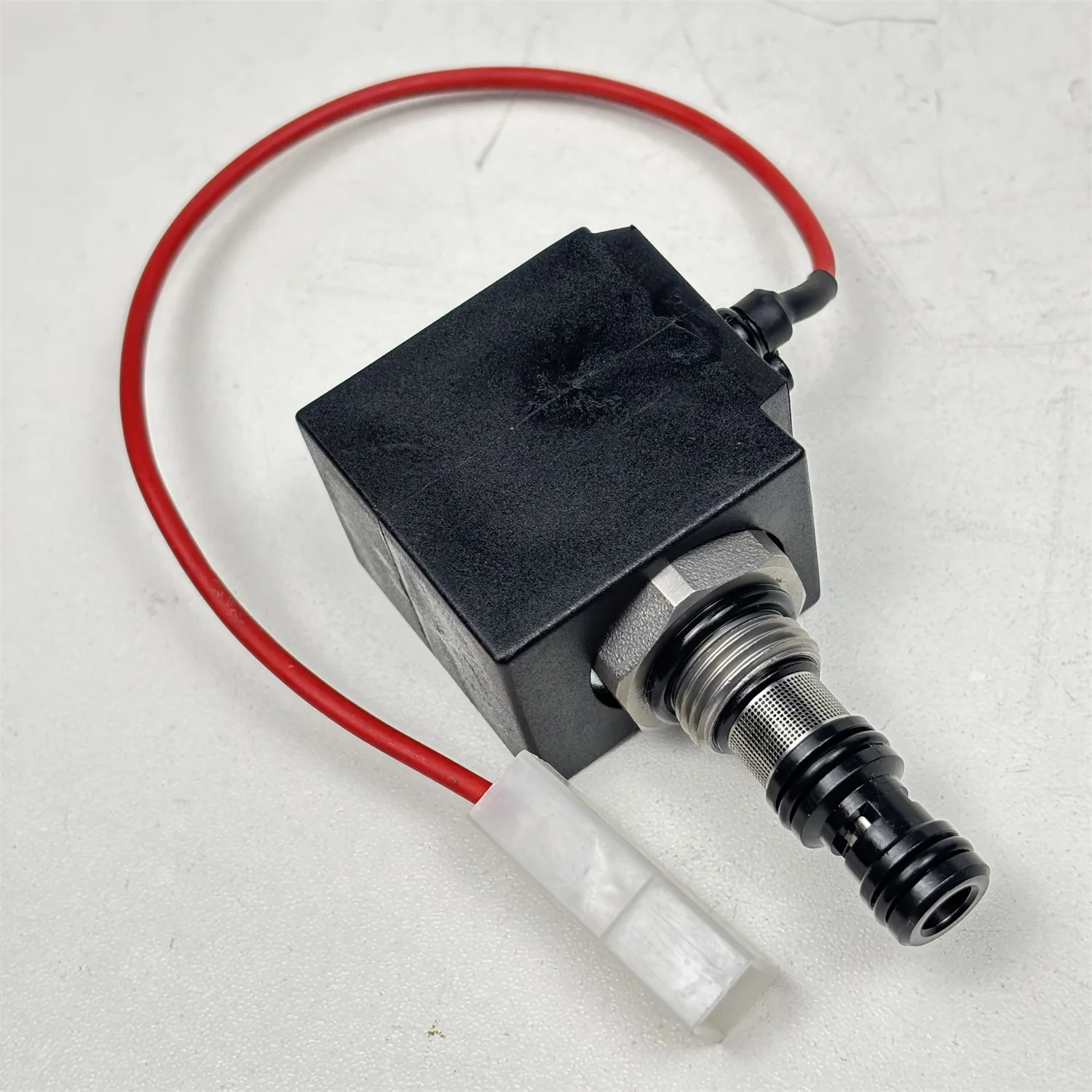 Solenoid 81870291 for New Holland 7010 TB85 TB110 TB120 5610S 6610S