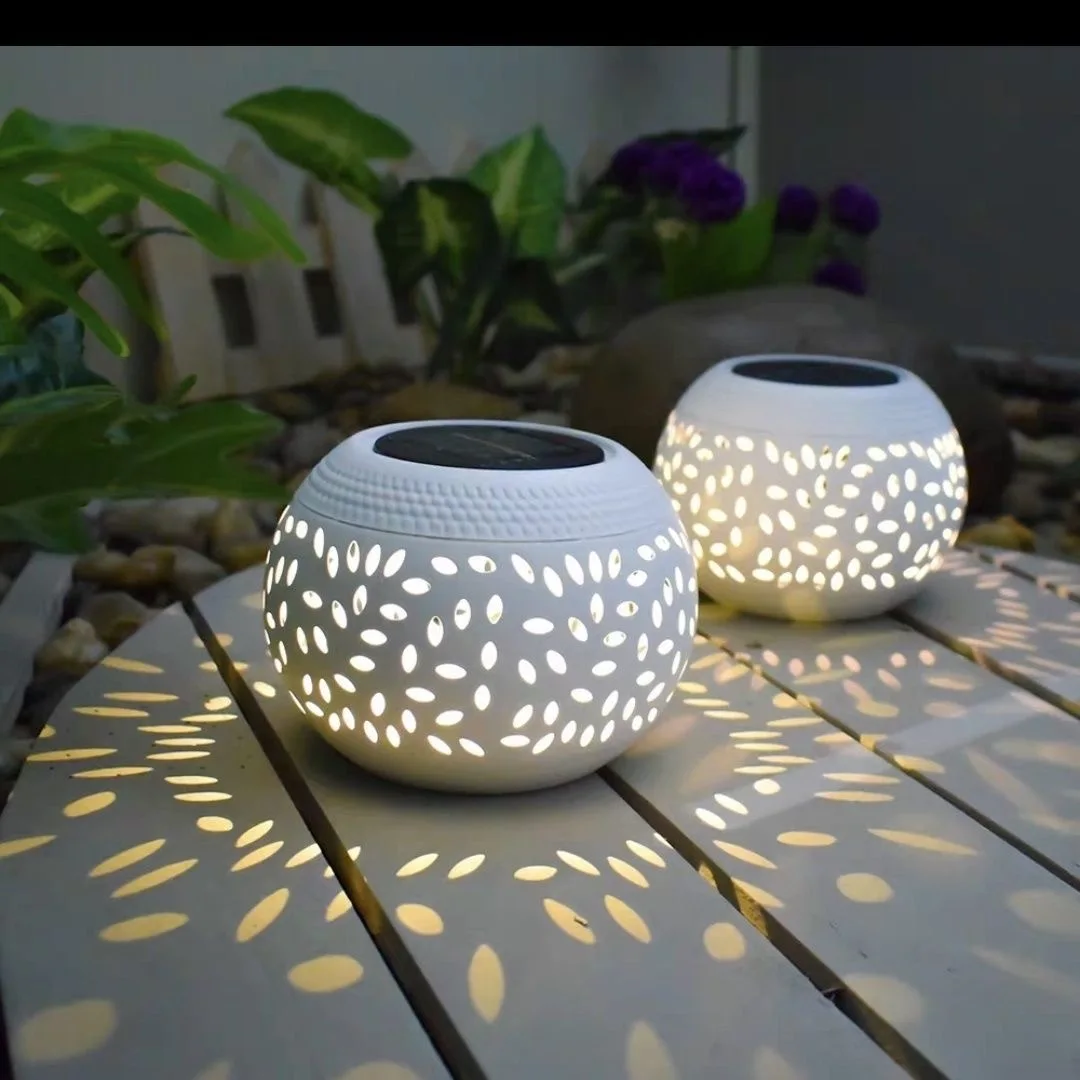 

Cross-border Outdoor Iron Art Solar Lights Hollow Lawn Leaf Lights Courtyard Ornaments Landscape Lights Solar Jar Lights