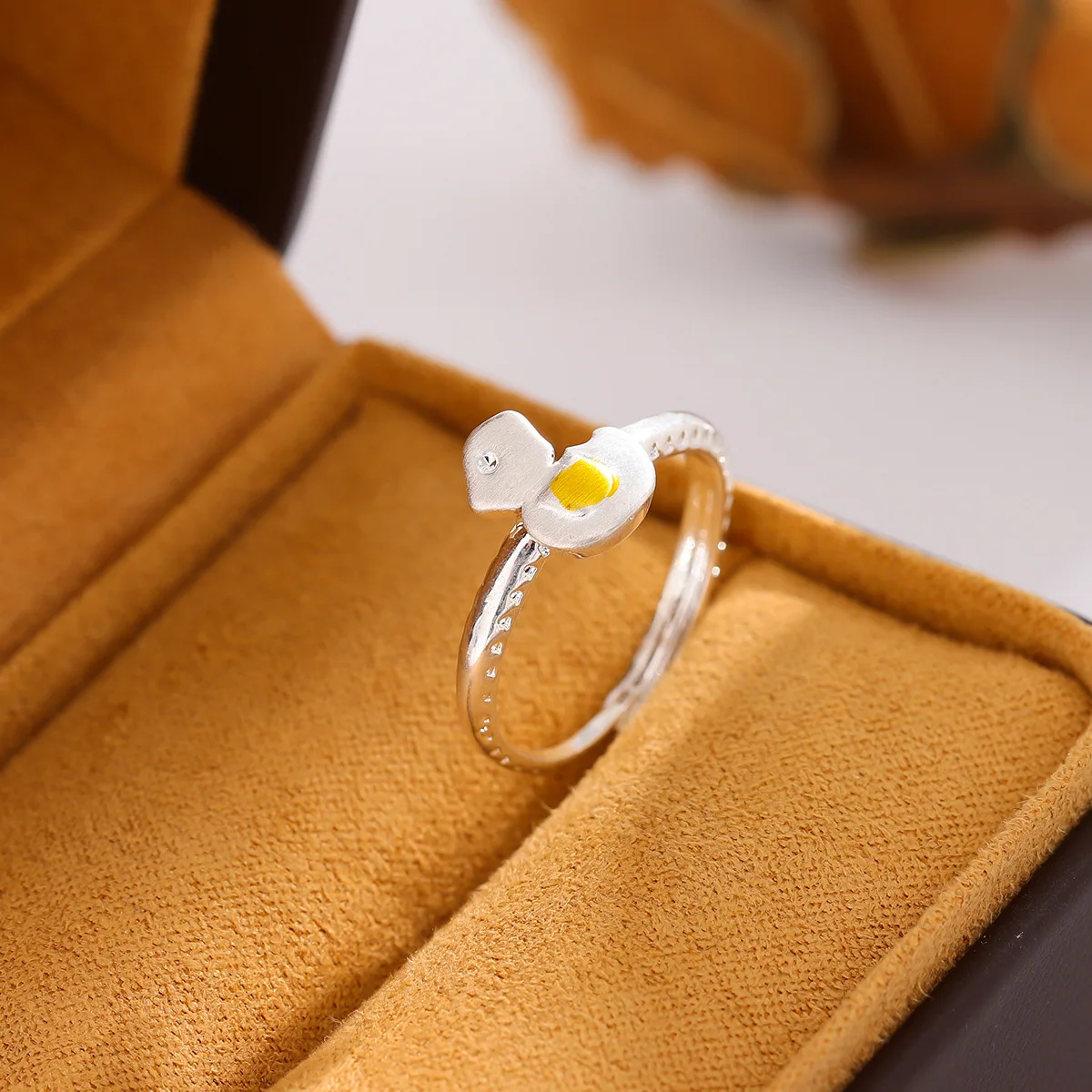 موضة جديدة الحلو الحيوان 925 فضة لطيف بطة شخصية افتتاح خواتم R333