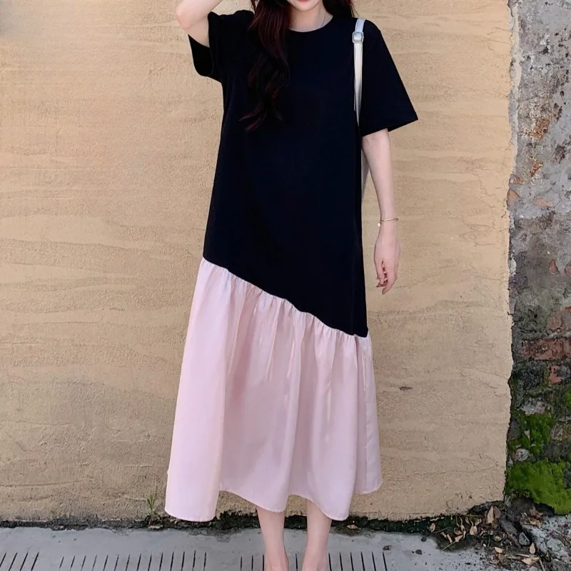 Abiti estivi da donna coreani Nuovo colore irregolare a contrasto con giunture O-collo abito a maniche corte Vita ampia Abiti maxi T-shirt