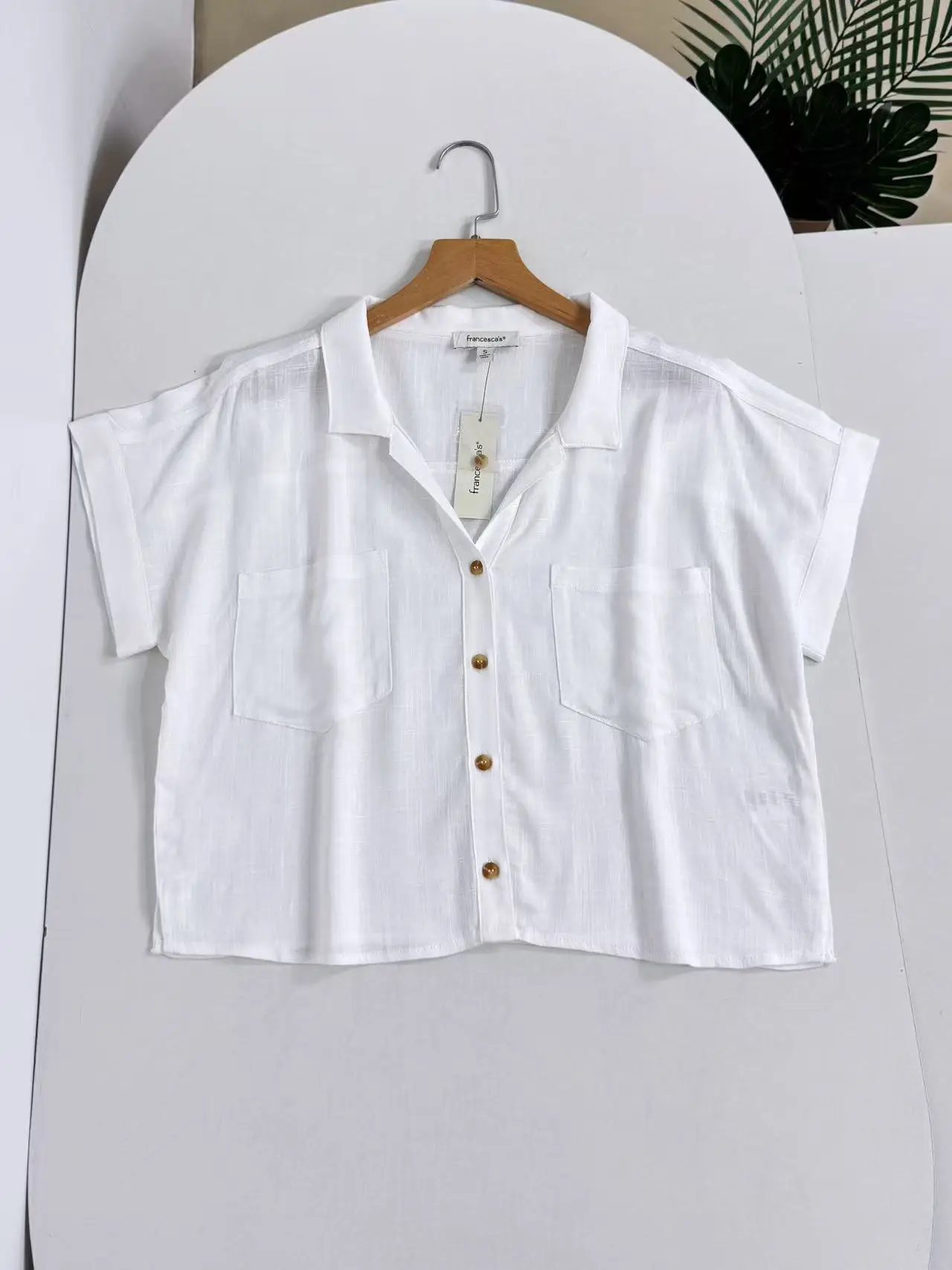 

Simple Elegance Short Sleeve Linen Shirt Women Summer Loose Versatile Commute Top Breathable Comfortable Skin-Friendly