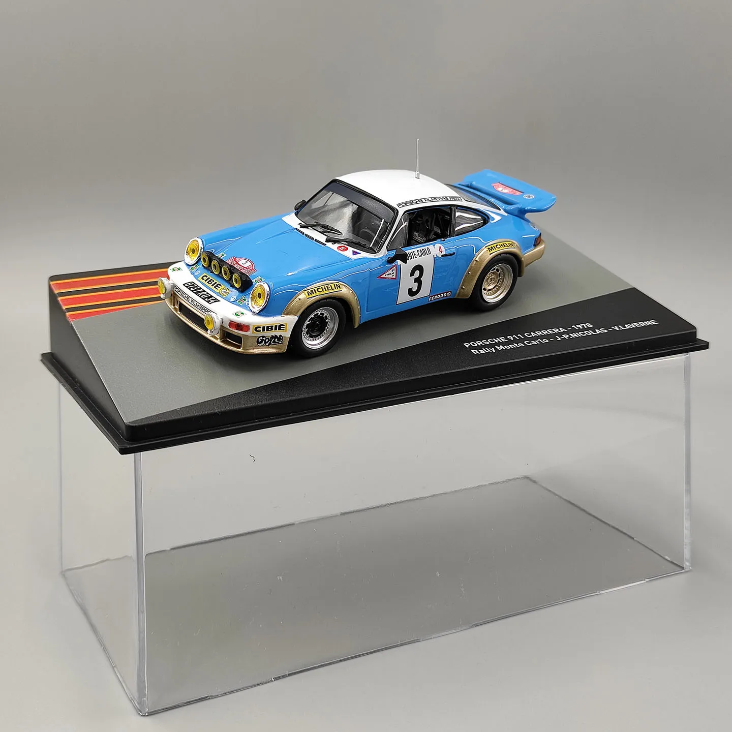 modele-de-voiture-en-alliage-diecast-ixo-a-l'echelle-1-43-911-carrera-1978