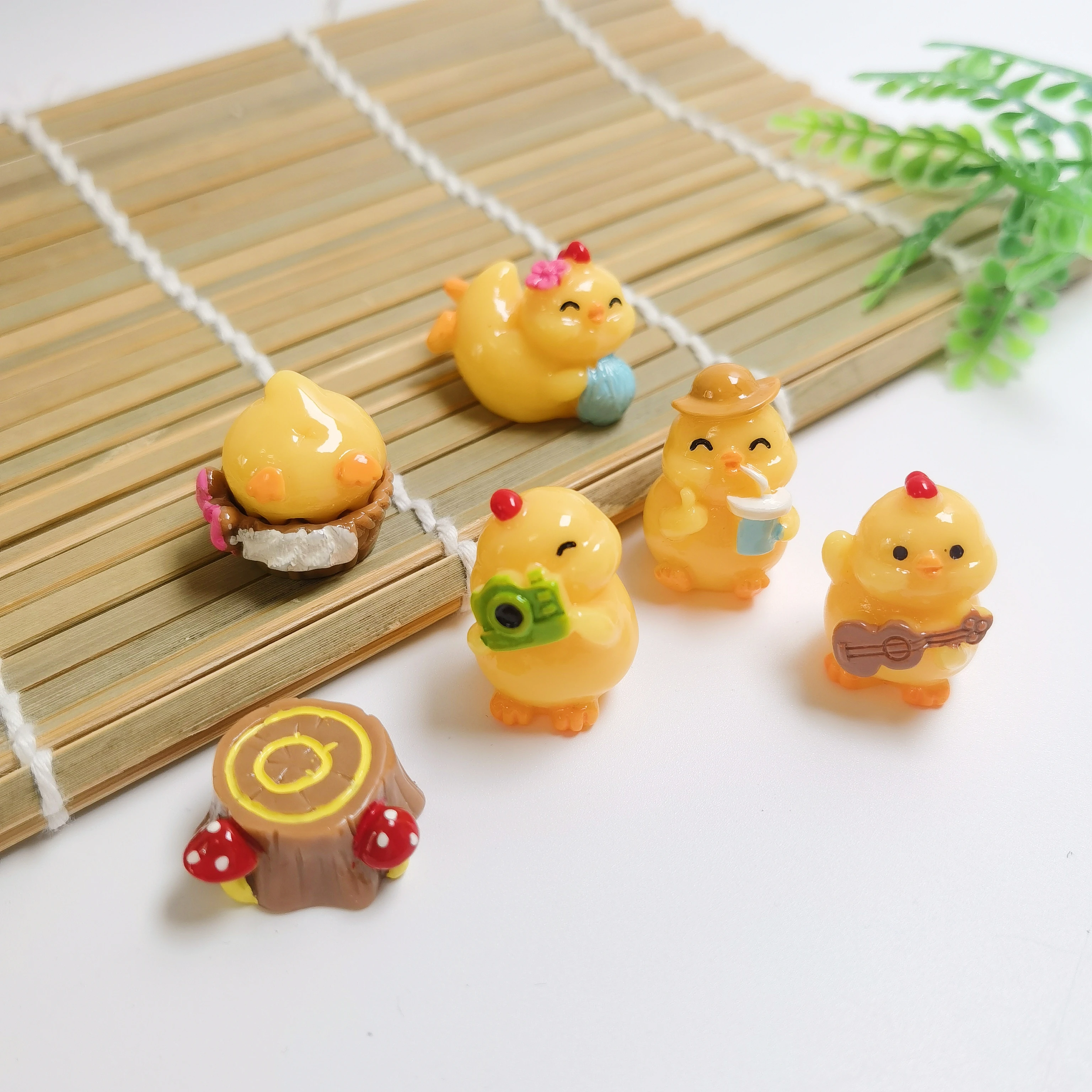 3D Cartoon Kawaii Mini Yellow Duck Miniature Kids Dollhouse Resin Flatback Scrapbook Home Decoration DIY Crafts