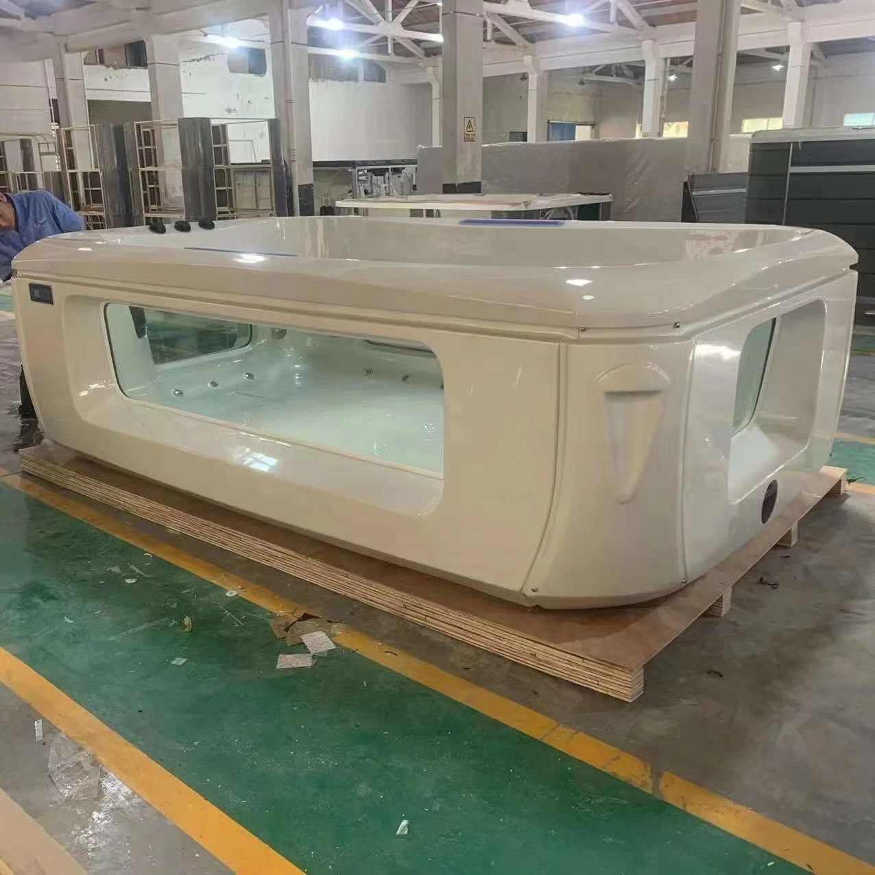 Commercial acrylic baby pool with massage function, suitable for children aged 1-6