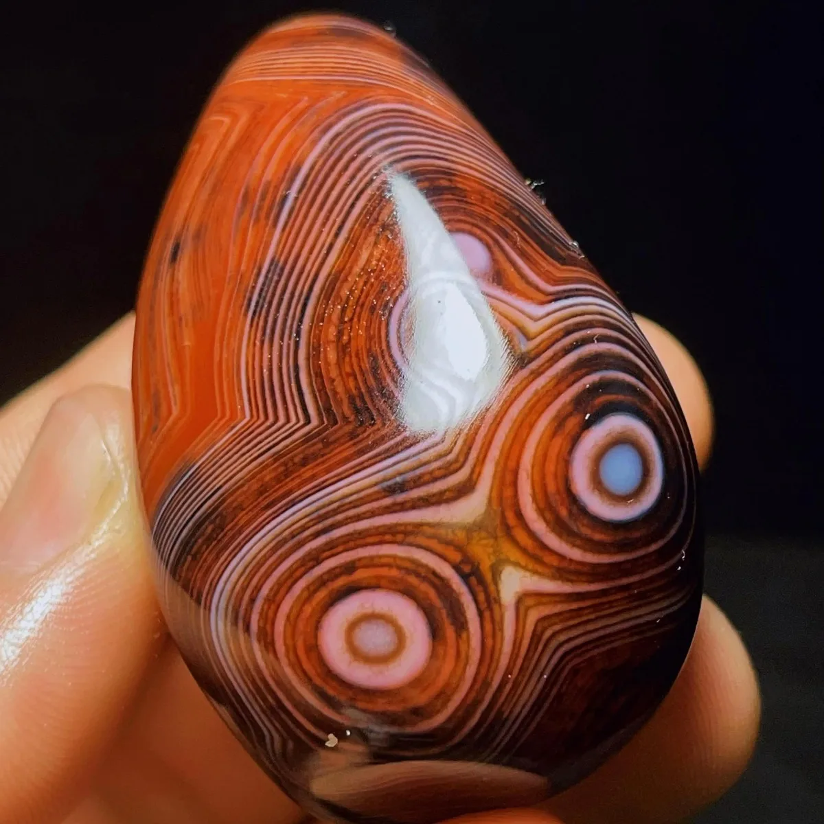 Mineral Specimen Banded Agate Palm Stone, Tumbled Polished, River Stone, Collectible, Natural Stone, Crystal Collection