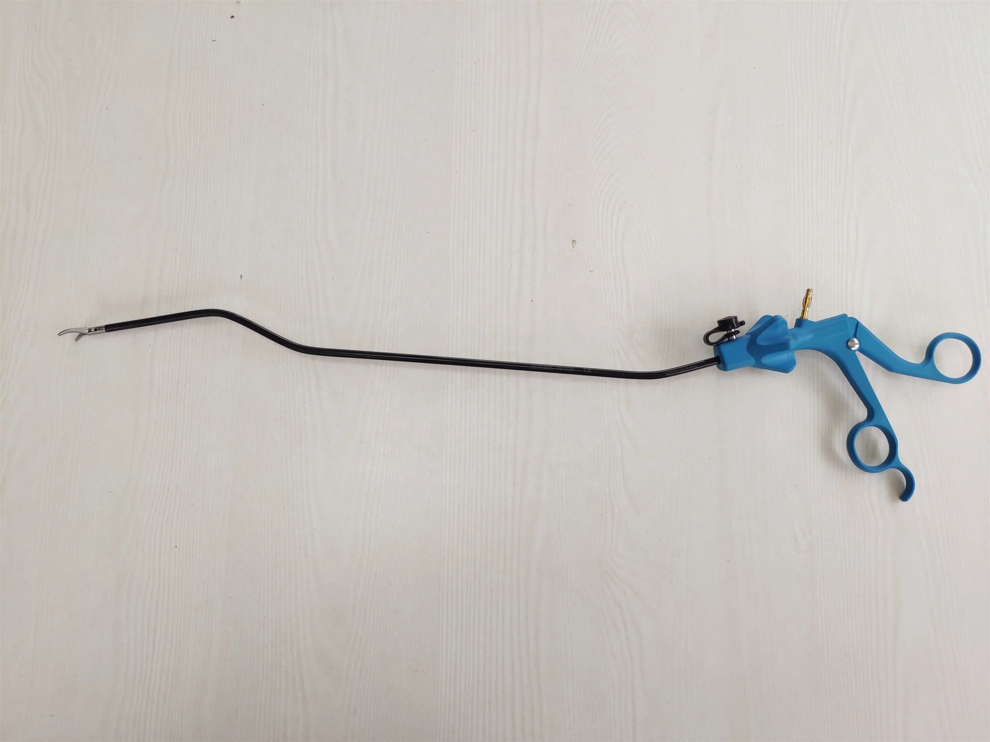 Reusable Single Port SILS  Dissecting Forceps